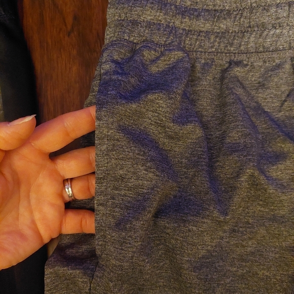 Bundle of Spyder boys/Men's joggers - Picture 11 of 16